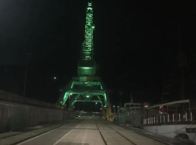 Lota Apartamento Kostrena