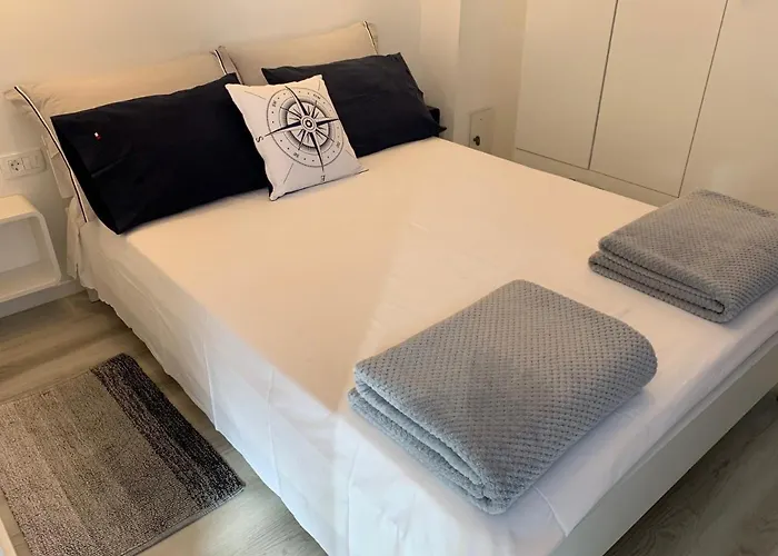 Apartament Lota *