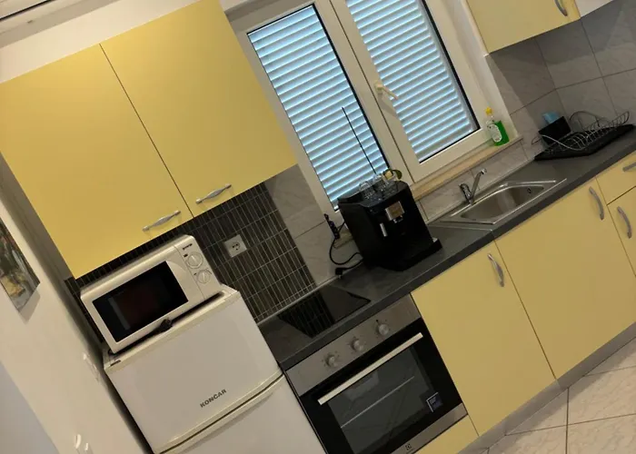 Lota * Кострена