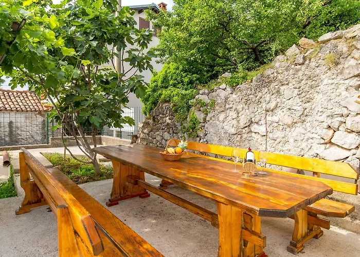 Lota Апартаменты *